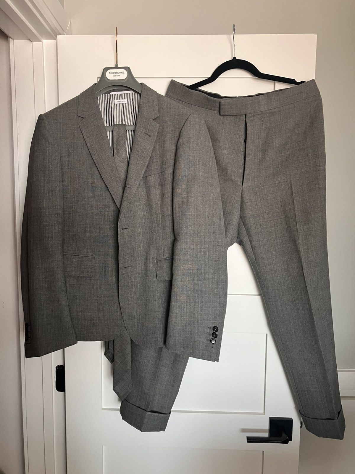 Thom Browne Classic Suit and Tie - 2ply fresco