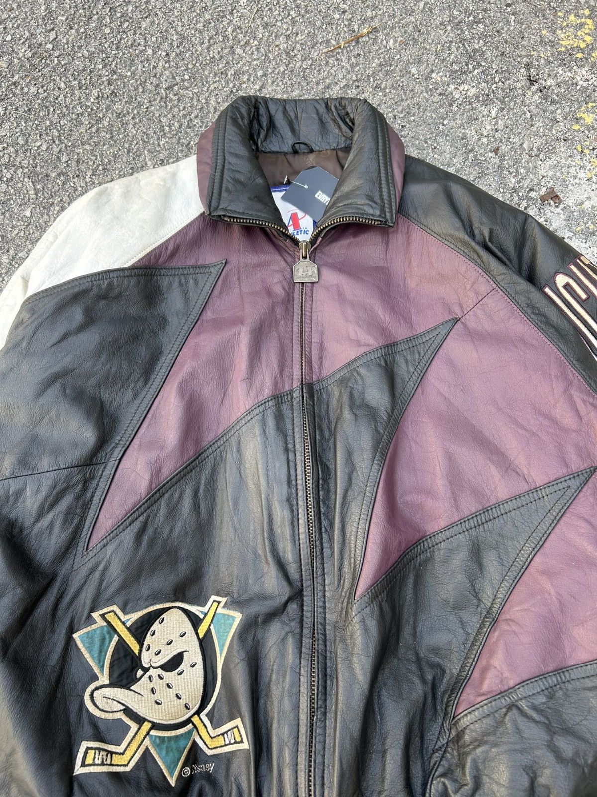NHL Vintage NHL Mighty Ducks Leather Jacket Size US M / EU 48-50 / 2 - 2 Thumbnail