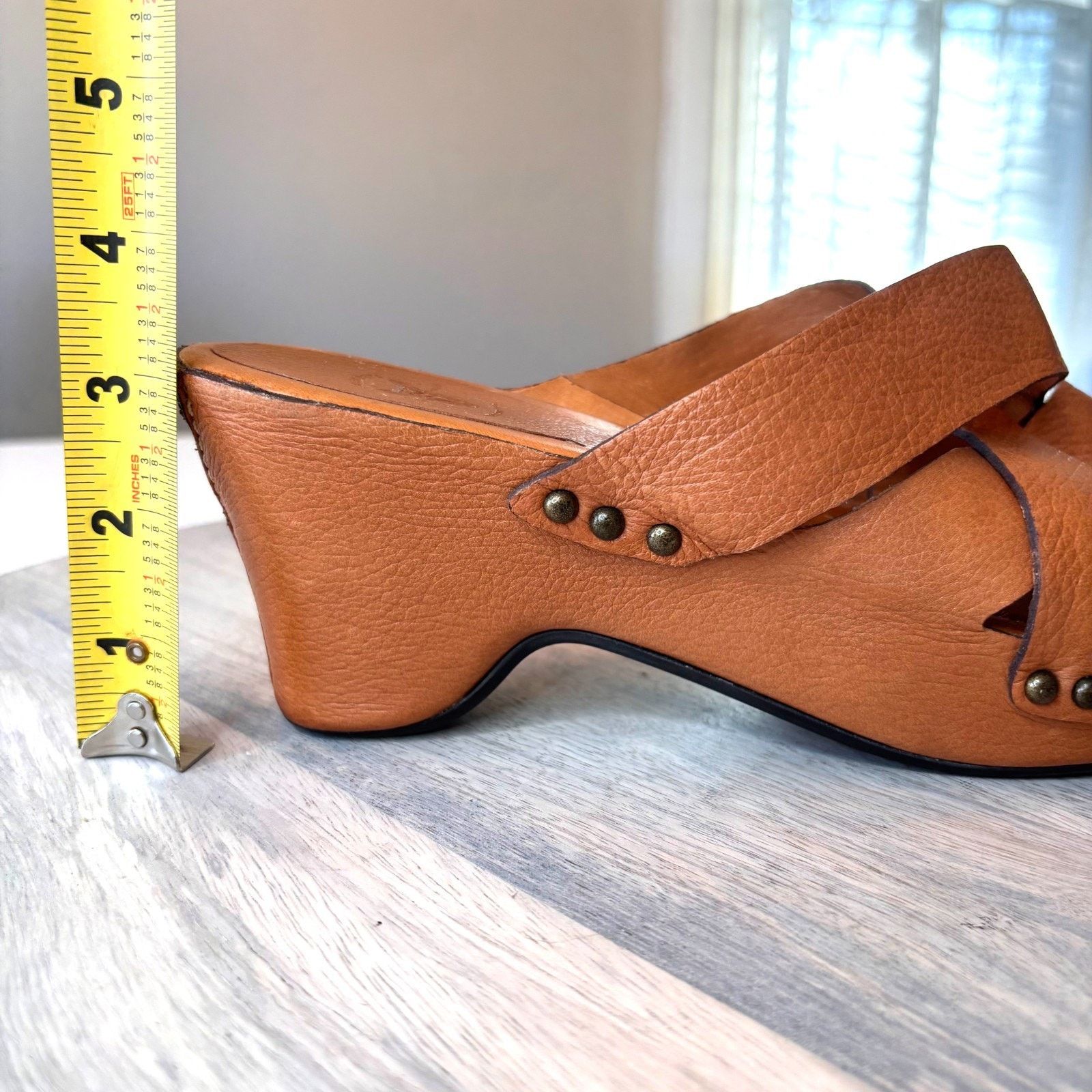 Frye Frye Brown Leather Sandals Mule Studded Heel Women's 10B 10 Size US 10 / IT 40 - 12 Thumbnail