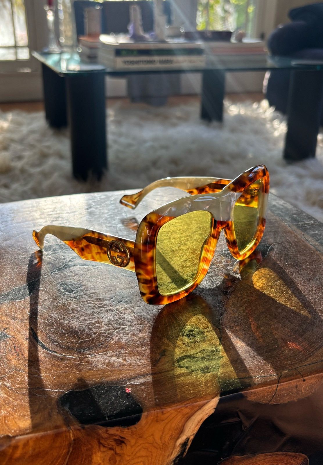 Gucci Oversized Gucci Tortoise Pearl Sunglasses Size ONE SIZE - 1 Thumbnail