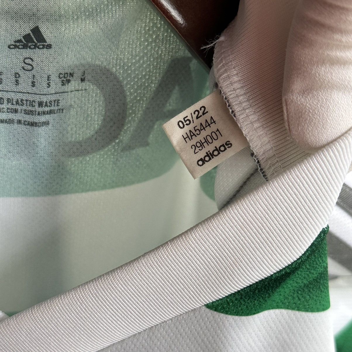 Adidas Adidas Celtic FC 2022/23 Away Soccer Jersey Football Shirt Size US S / EU 44-46 / 1 - 12 Thumbnail