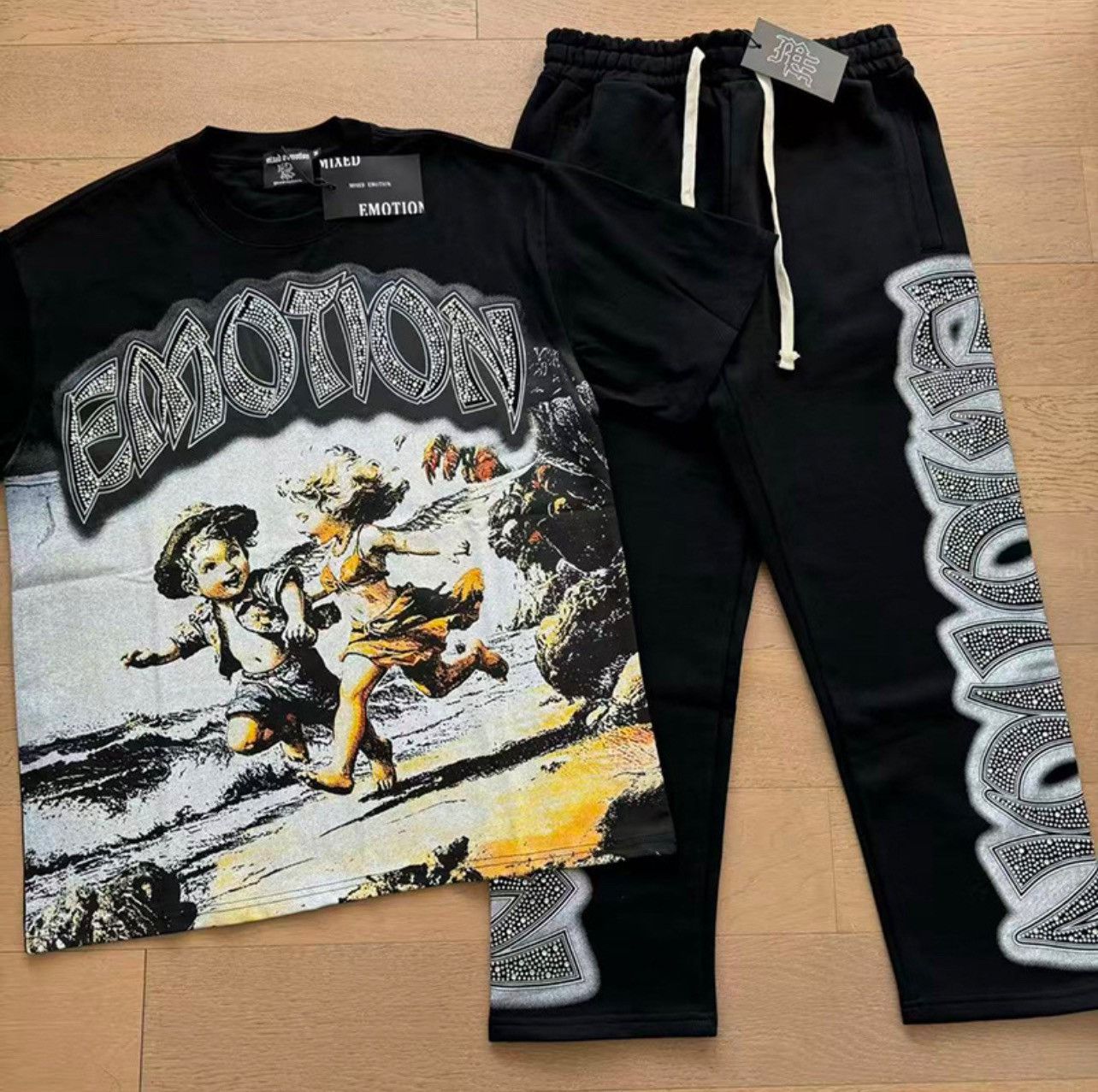 Other Mixed Emotion Size US M / EU 48-50 / 2 - 1 Thumbnail