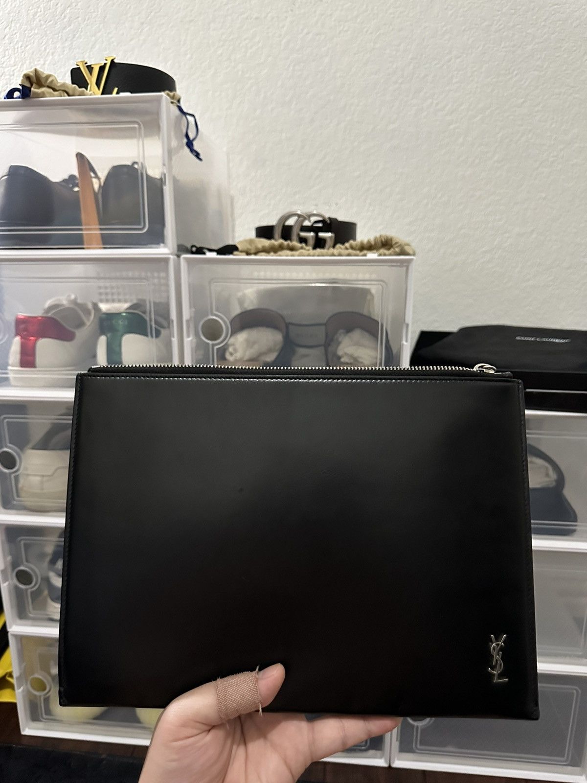 Saint Laurent Paris × Yves Saint Laurent Saint Laurent Matte Leather Tiny Monogram Zip Holder Size ONE SIZE - 14 Thumbnail