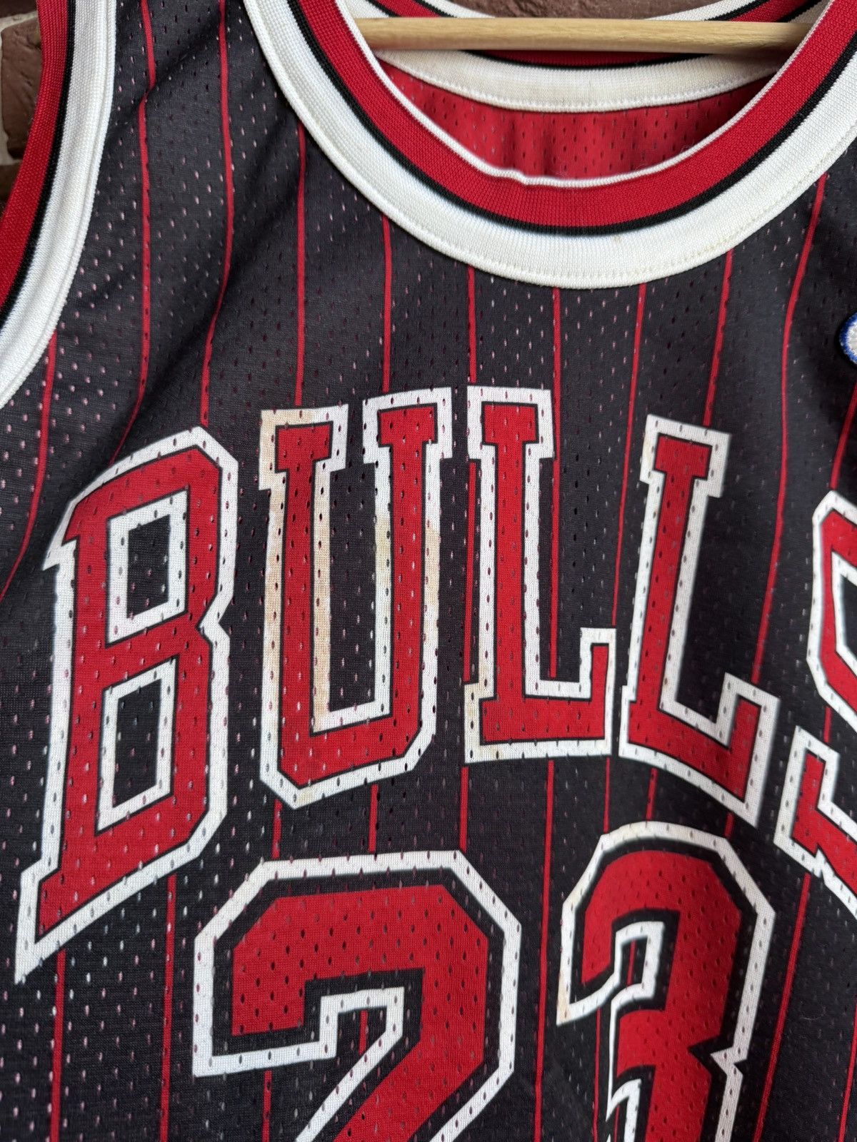 NBA Vintage Champion Chicago Bulls Basketball NBA Jersey Jordan Size US L / EU 52-54 / 3 - 16 Thumbnail