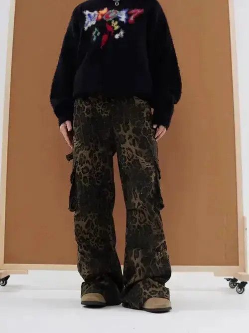 Japanese Brand Vintage multi-pocket leopard print work casual trousers Size US 32 / EU 48 - 2 Thumbnail