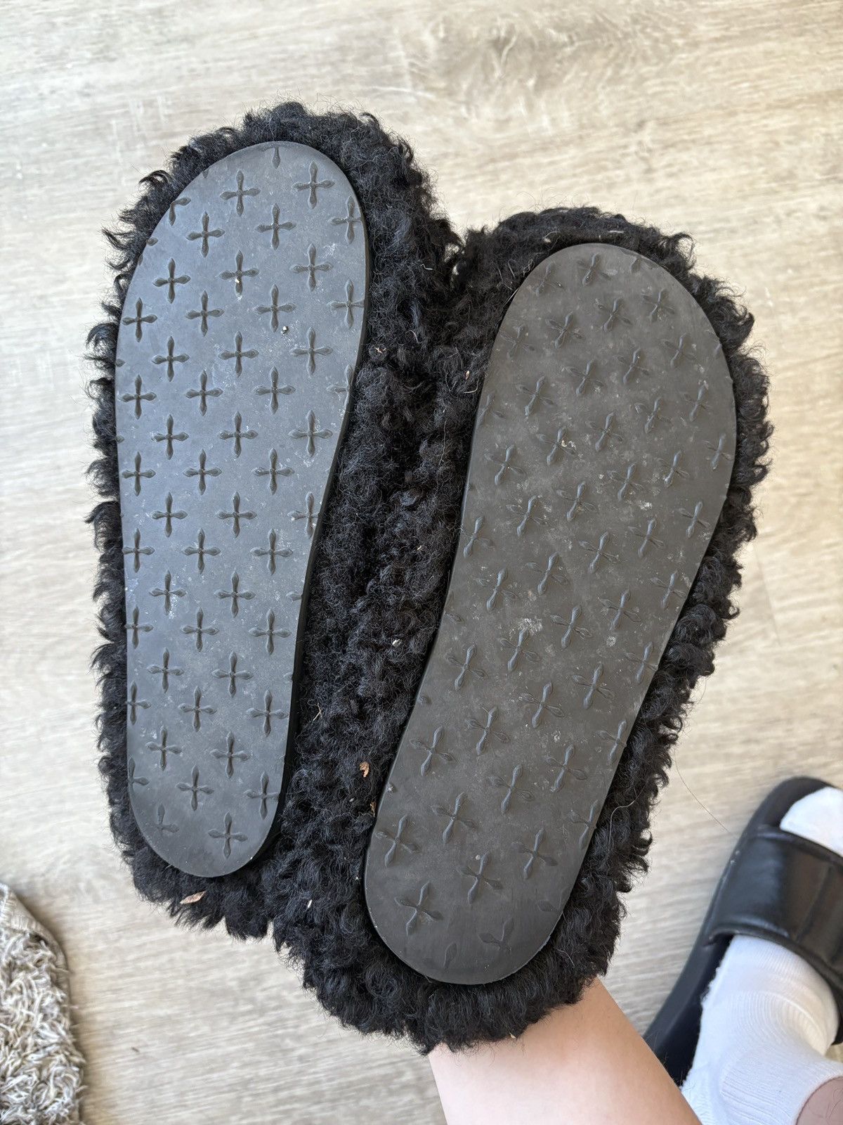 SMFK MSFK slides Size US 8.5 / EU 41-42 - 4 Thumbnail