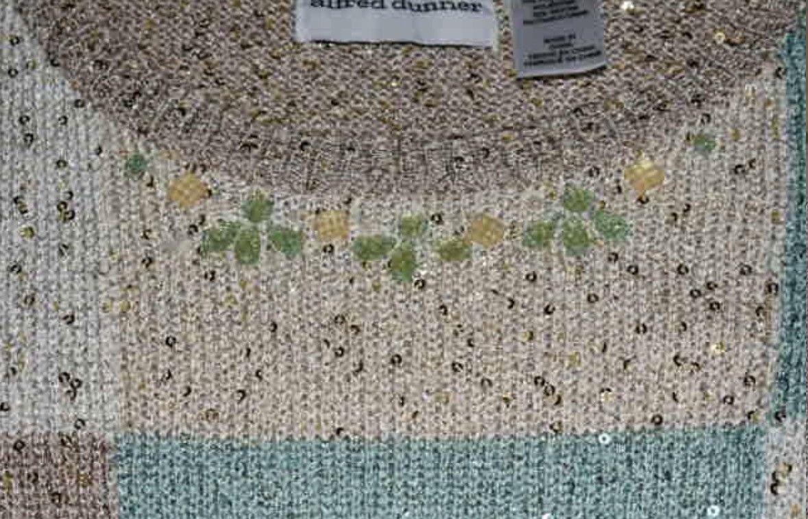 Other Bejeweled Alfred Dunner Womens Sequin Sweater Size Medium Size M / US 6-8 / IT 42-44 - 4 Thumbnail