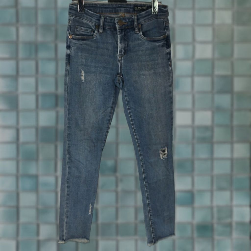 Vintage Blank NYC Jeans Skinny Blue Denim Cropped Regular Fit Distressed Cropped Skinny Blue Denim Jeans Size 25 Womens Size 42" / US 20 - 1 Thumbnail