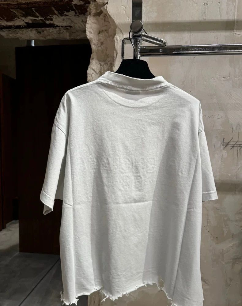 Balenciaga Balenciaga Short - sleeved t - shirt Size US S / EU 44-46 / 1 - 2 Thumbnail