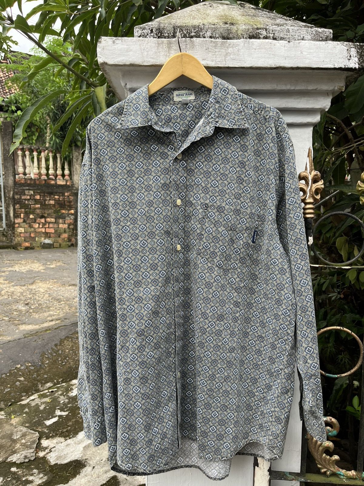 Guess RARE Vintage Guess Tom Tom 90s T-Shirt Size US XL / EU 56 / 4 - 1 Thumbnail