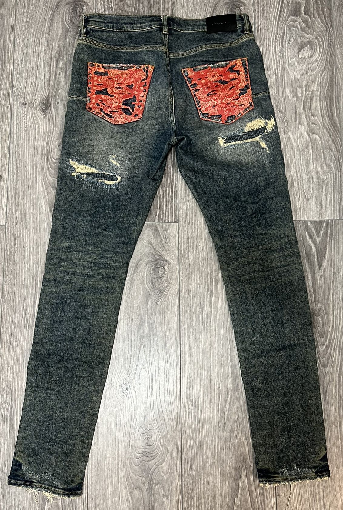 Purple Brand Purple Brand distressed low-rise skinny jeans Size US 31 - 3 Thumbnail