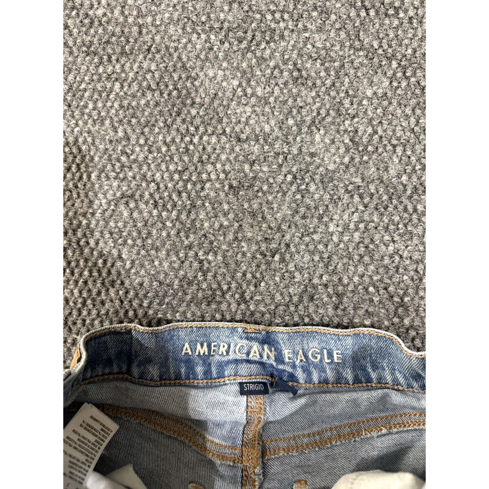 American Eagle Outfitters VINTAGE American Eagle Jeans Womens Highest Rise Baggy Straight Light Wash Distressed 2 Regular Jeans Womens Size 26" / US 2 / IT 38 - 5 Thumbnail