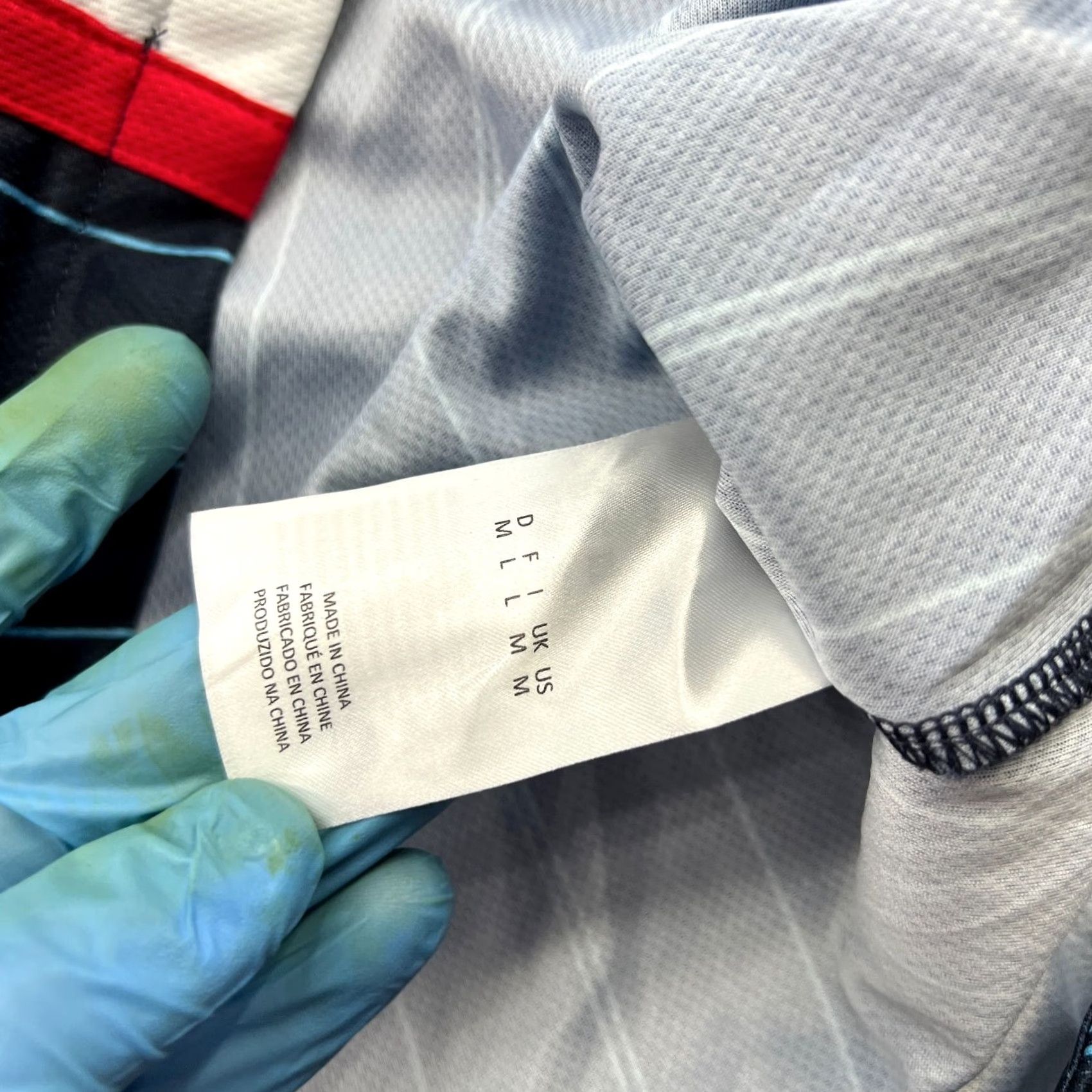 Karl Kani Karl Kani Baseball Jersey Mens M Striped Satin Short Sleeves Multicolor Polyester Satin Quick Dry™ Size US M / EU 48-50 / 2 - 5 Thumbnail
