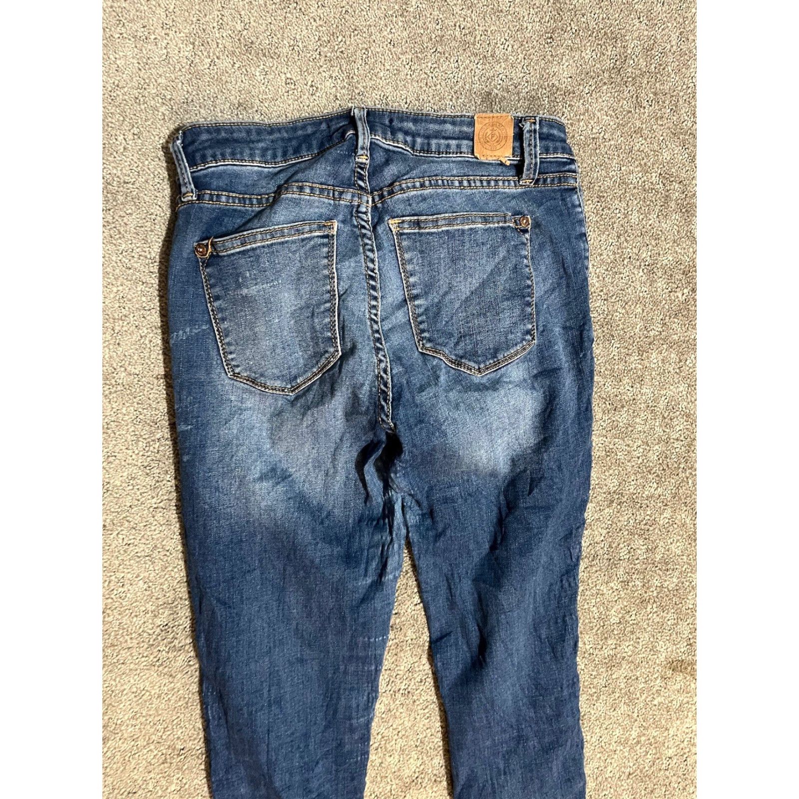 Vintage US Polo Assn Jeans Women Size 4 Regular Skinny Dark Wash Denim 5-Pocket Logo Zipper Button Belt Loops Jegging 90s City USA Classic Distressed Blue Size 27" / US 4 / IT 40 - 2 Thumbnail