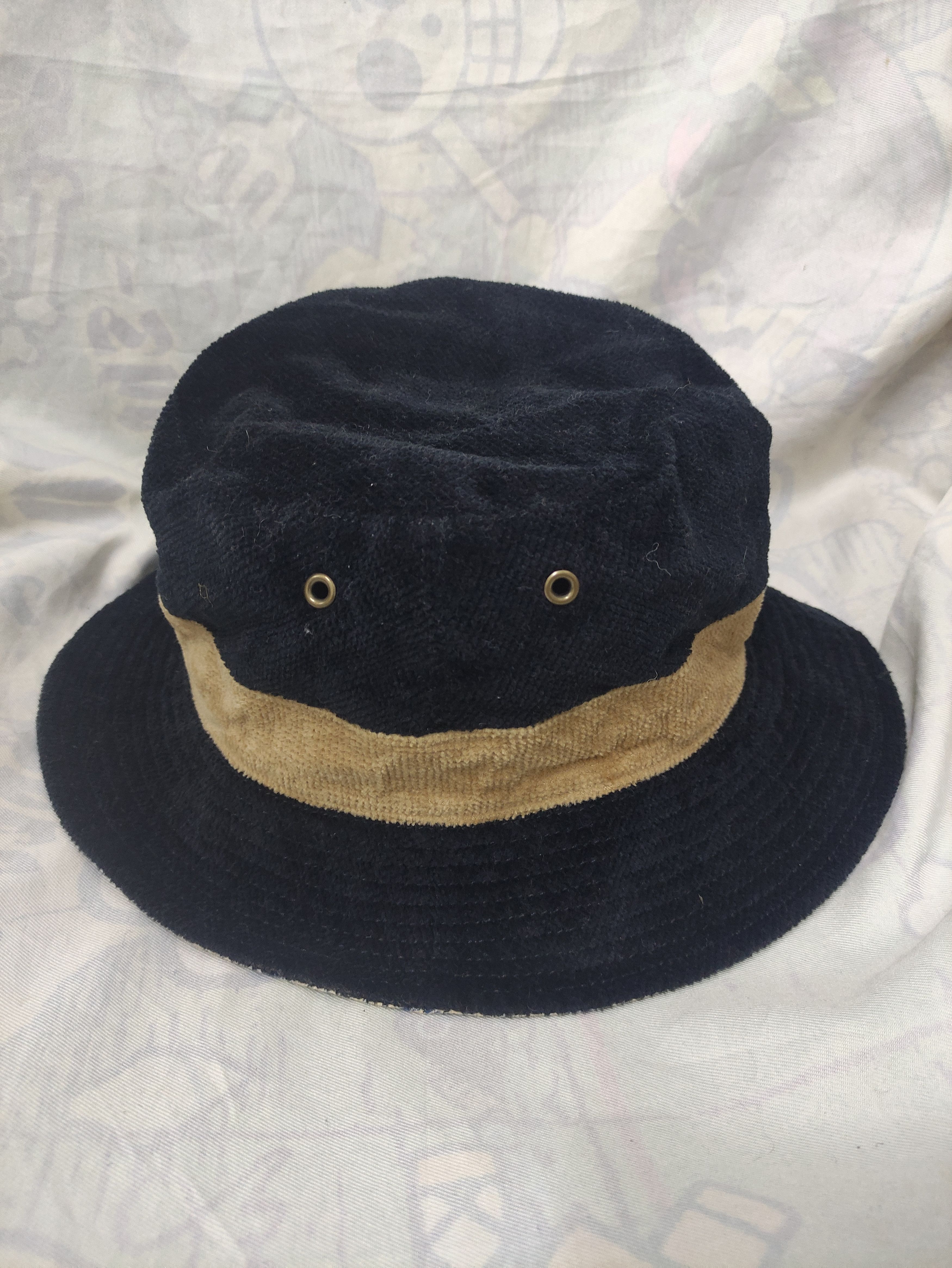 Lacoste × Vintage LACOSTE VINTAGE REVERSIBLE BUCKET HAT Size ONE SIZE - 8 Thumbnail