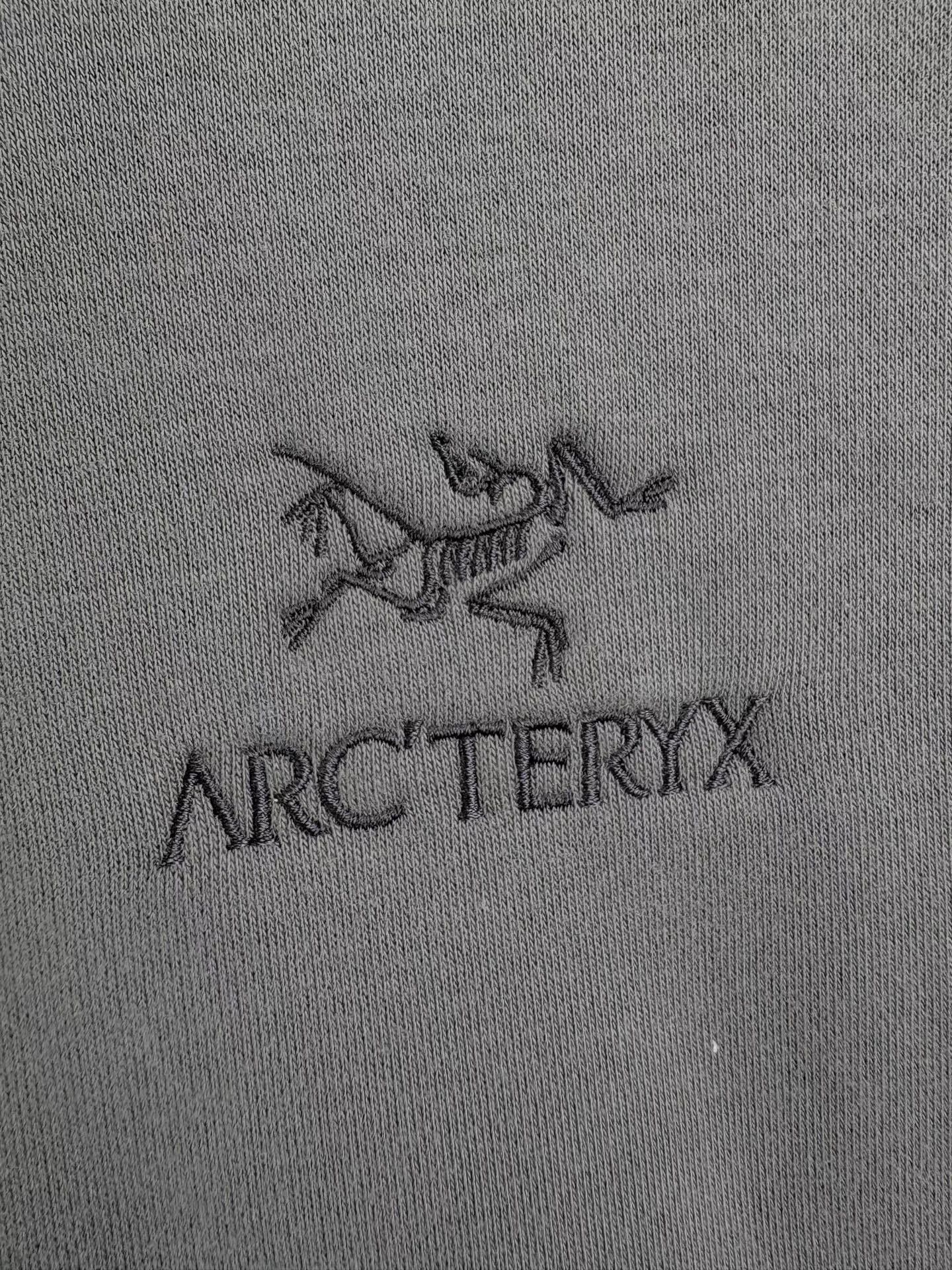 Arc'teryx Green Zip-Up Hoodie with Front Pocket, Size L Size US L / EU 52-54 / 3 - 3 Thumbnail