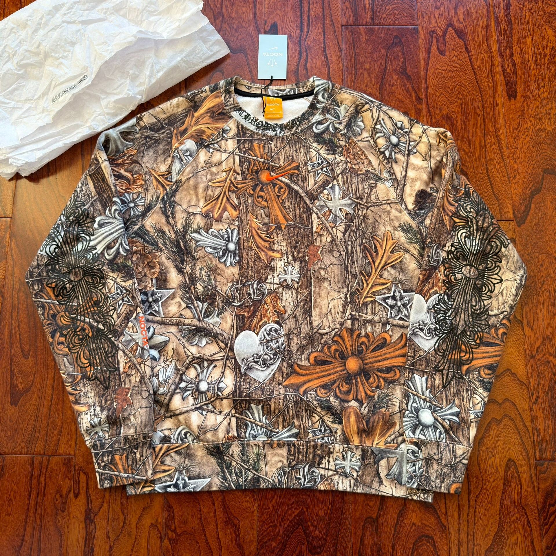 Chrome Hearts chrome hearts drake nike hoodie with floral print Size US M / EU 48-50 / 2 - 1 Thumbnail