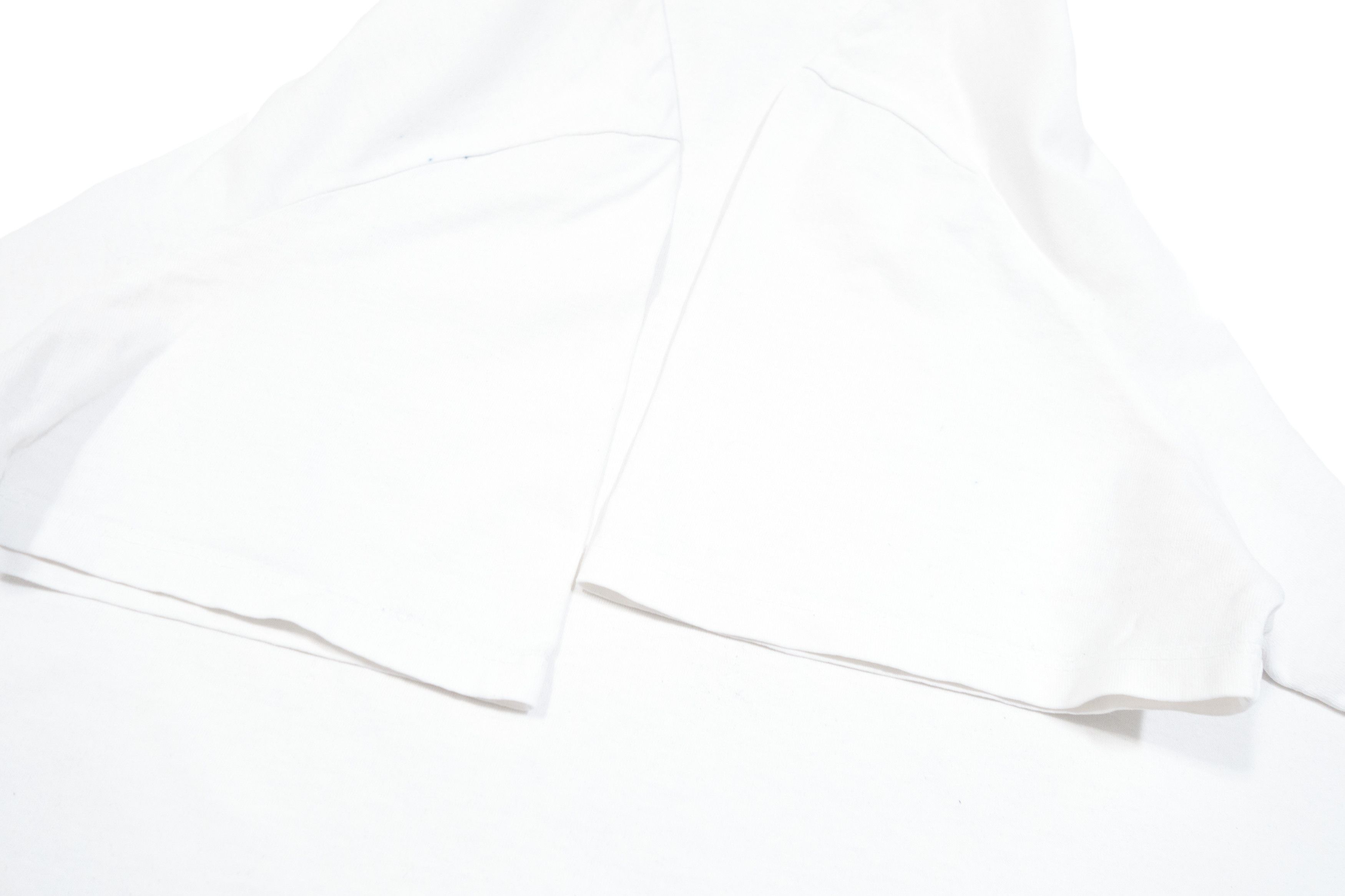 A.P.C. Hiver 87 VPC Flocked Big Logo T-Shirt Size US L / EU 52-54 / 3 - 7 Thumbnail