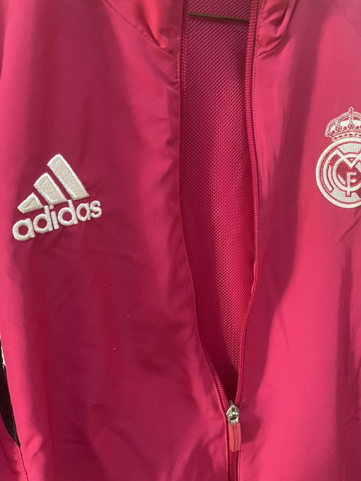 Adidas 2015 Adidas Real Madrid Track Jacket Pink White Size US M / EU 48-50 / 2 - 4 Thumbnail