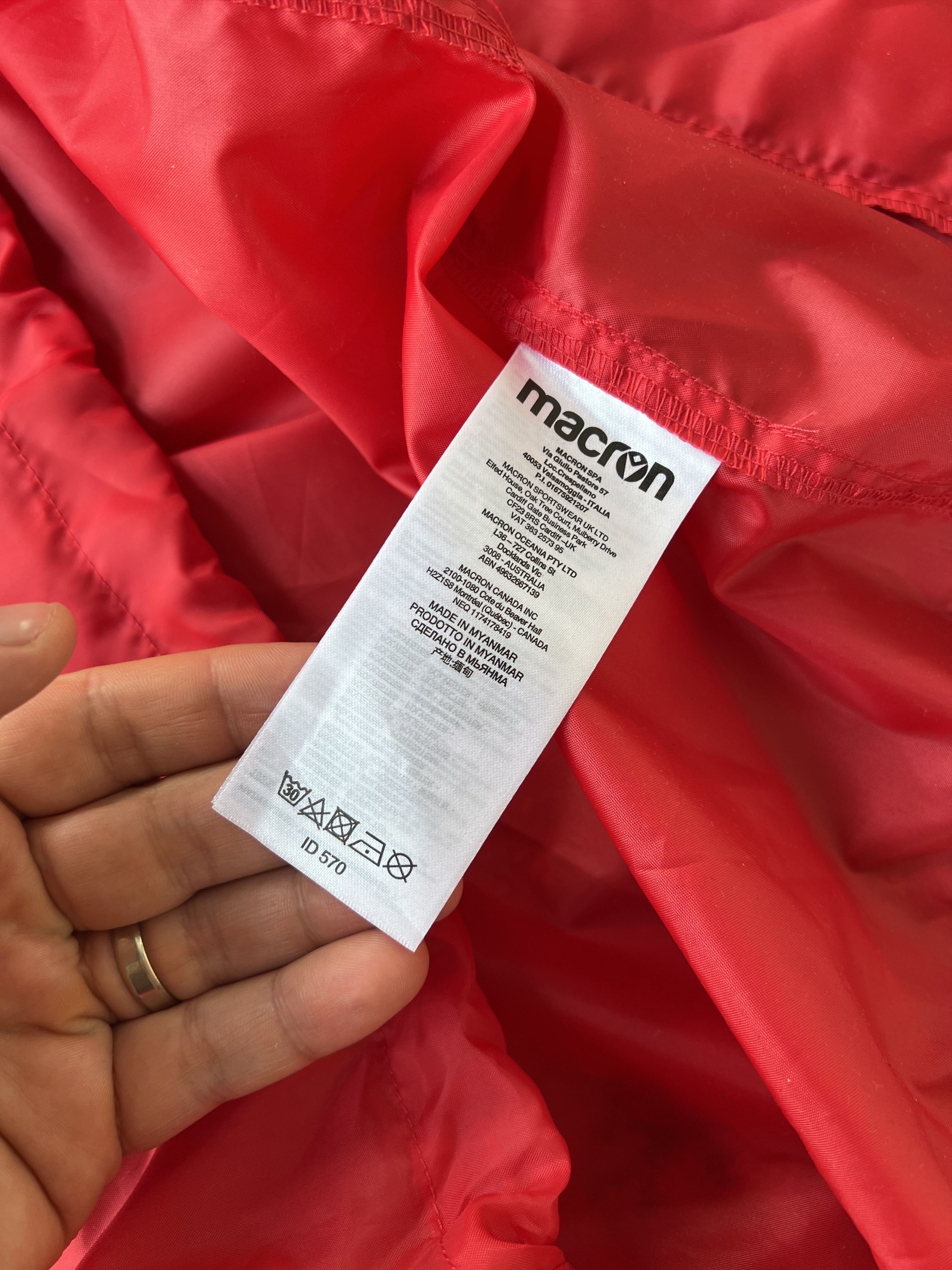 Macron Macron Atlantic Hero Windbreaker Jacket Size US L / EU 52-54 / 3 - 7 Thumbnail