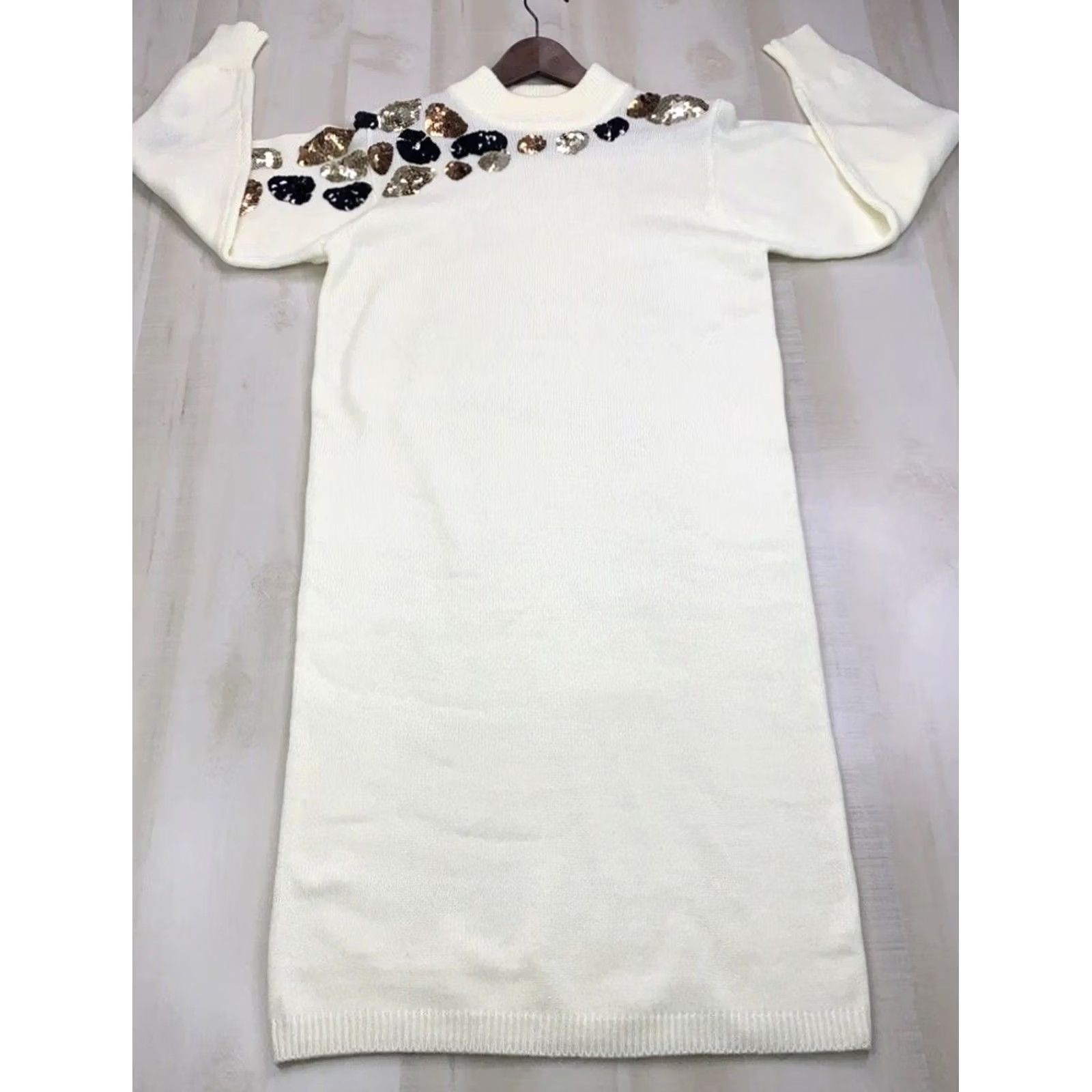 Vintage VINTAGE Darian Cheetah Print High Neck Knit Sweater Dress Women's Small S Long Sleeve Sequin Accents 80s 90s Bohemian Classic Ivory Knit Dress Size S / US 4 / IT 40 - 3 Thumbnail