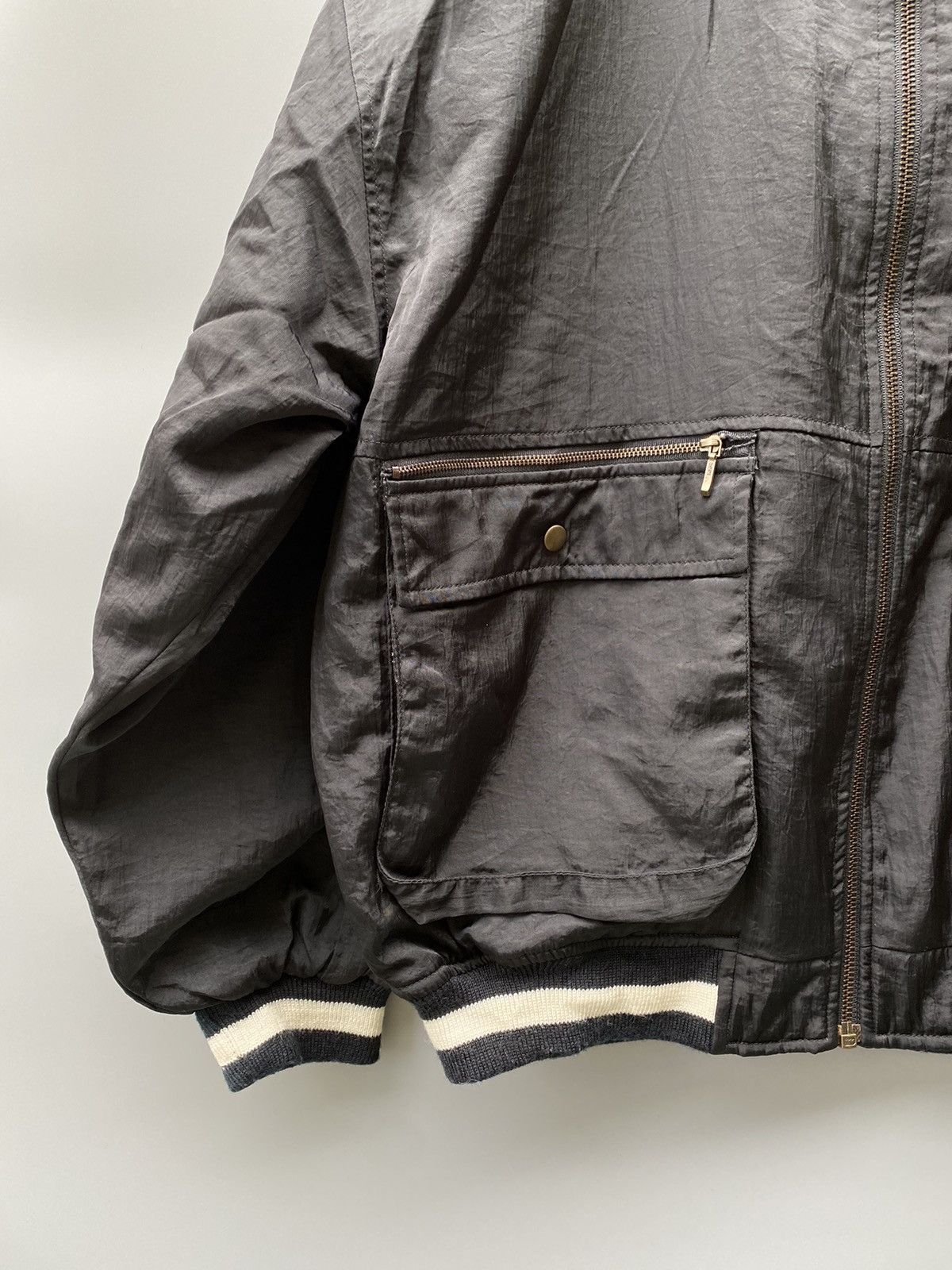 Japanese Brand 90s Neoblood Tokyo Embroidered Cargo Bomber Jacket Size US L / EU 52-54 / 3 - 3 Thumbnail