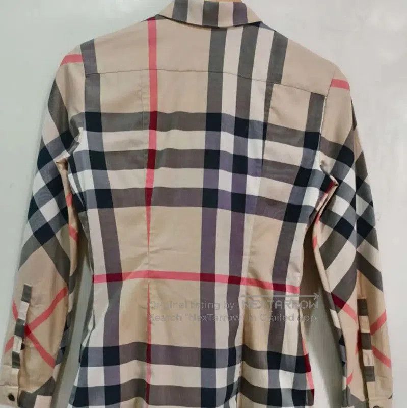 Burberry Burberry XS Khaki Short Sleeve Shirt. Size XS / US 0-2 / IT 36-38 - 2 Thumbnail