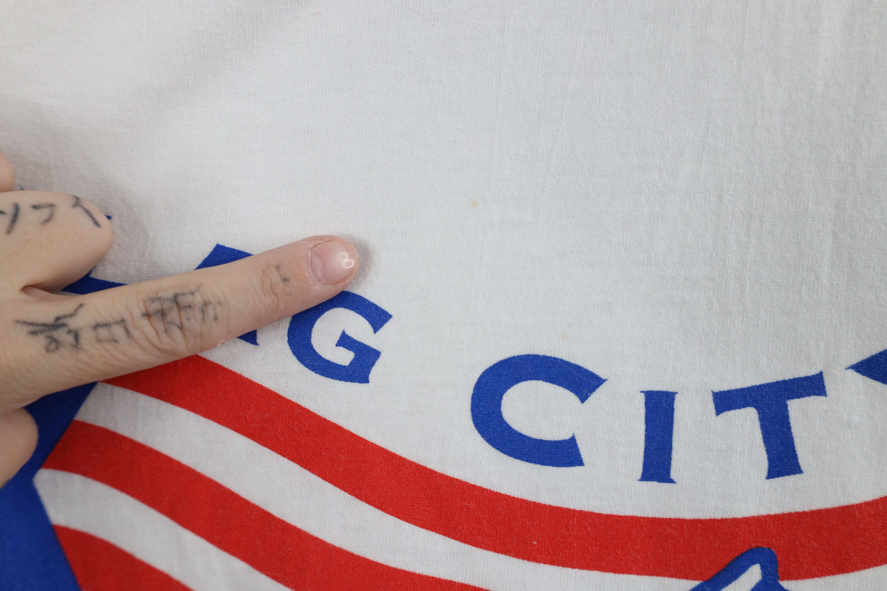 Vintage Vintage 90s Streetwear City Cloggers Tap Dance T-Shirt White Size US XXL / EU 58 / 5 - 5 Thumbnail