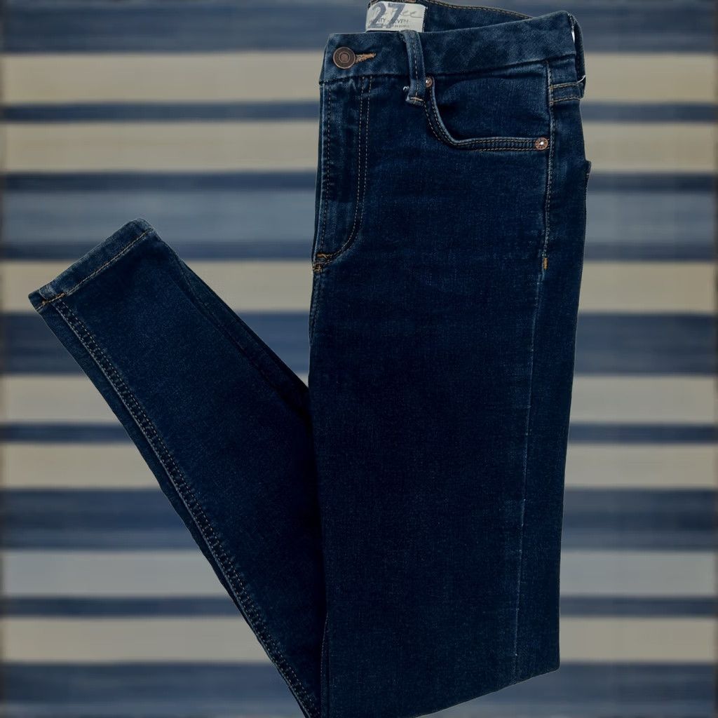 Free People Free People We The Free Skinny High Rise Jeans Dark Wash Denim Women's 27 in Blue Slim Comfortable Pockets Don’t Size 27" / US 4 / IT 40 - 1 Thumbnail