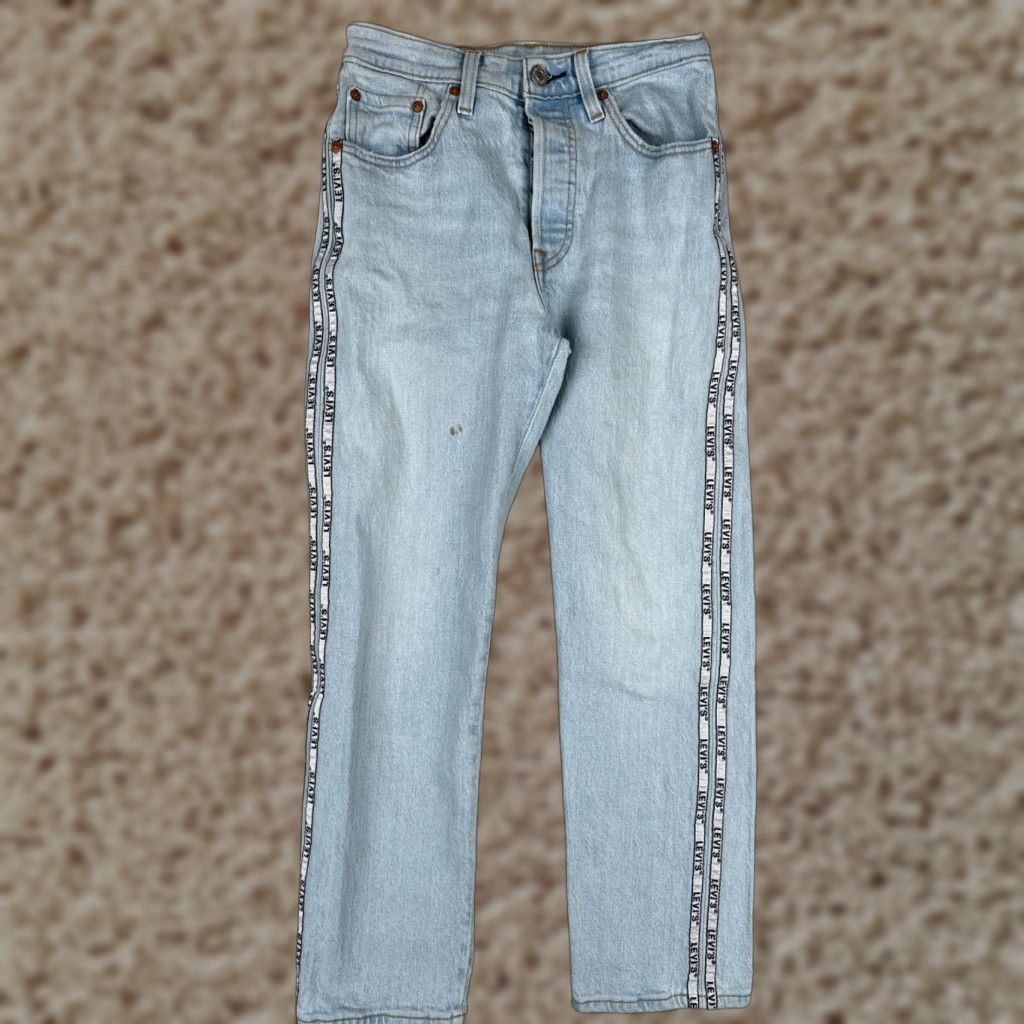 Levi's Levi's Jeans Womens 24 Blue Denim 501 Original Cropped Premium Big E 24x25 Size 42" / US 20 - 1 Thumbnail