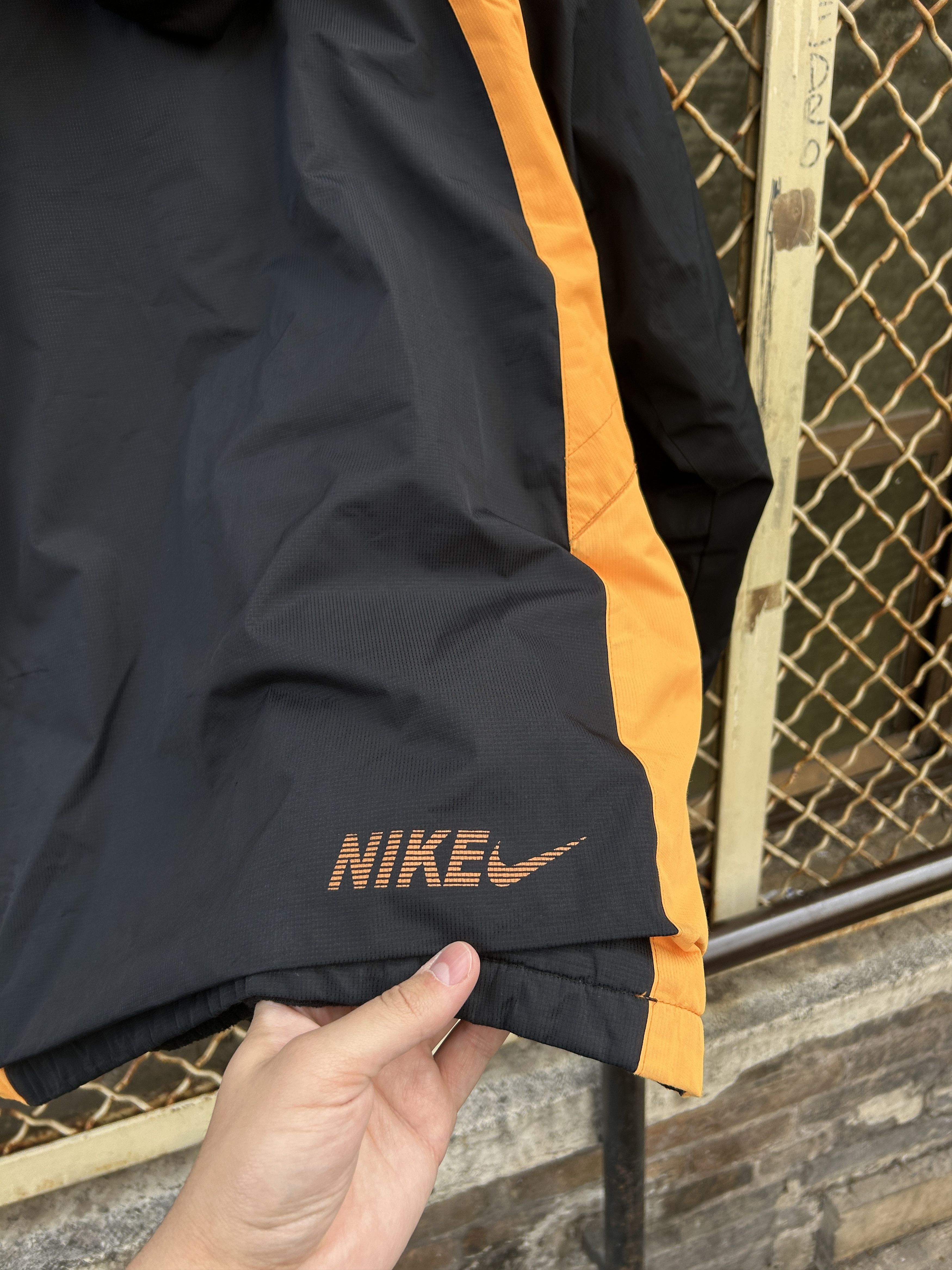 Nike ACG Nike ACG Unlimited sport vintage snow outdoor jacket Size US XL / EU 56 / 4 - 12 Thumbnail