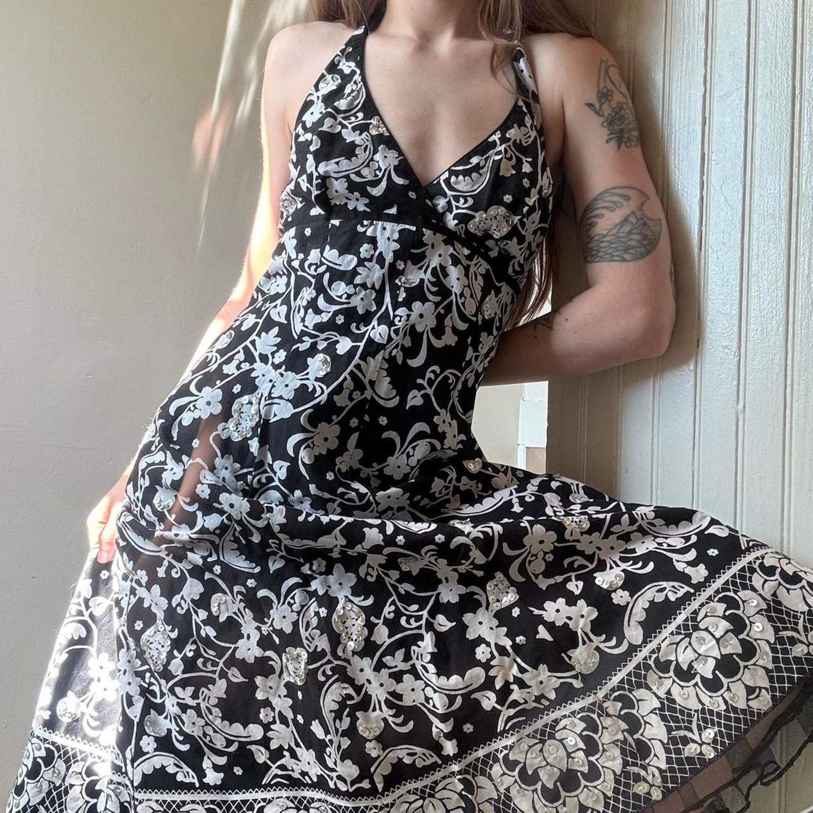Vintage Vintage Speechless Black Floral Sequin Halter Dress 13 Size L / US 10 / IT 46 - 1 Preview