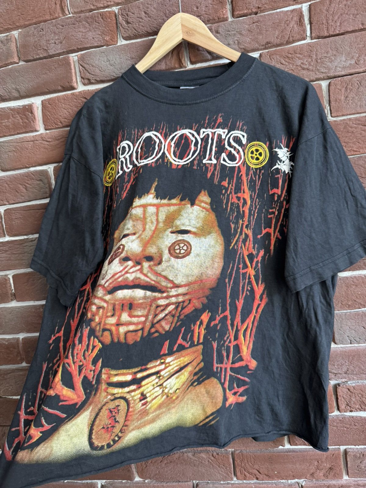 Band Tees Rare 1996 Sepultura Roots Metal Band Tee 90s Grail XL Size US L / EU 52-54 / 3 - 4 Thumbnail