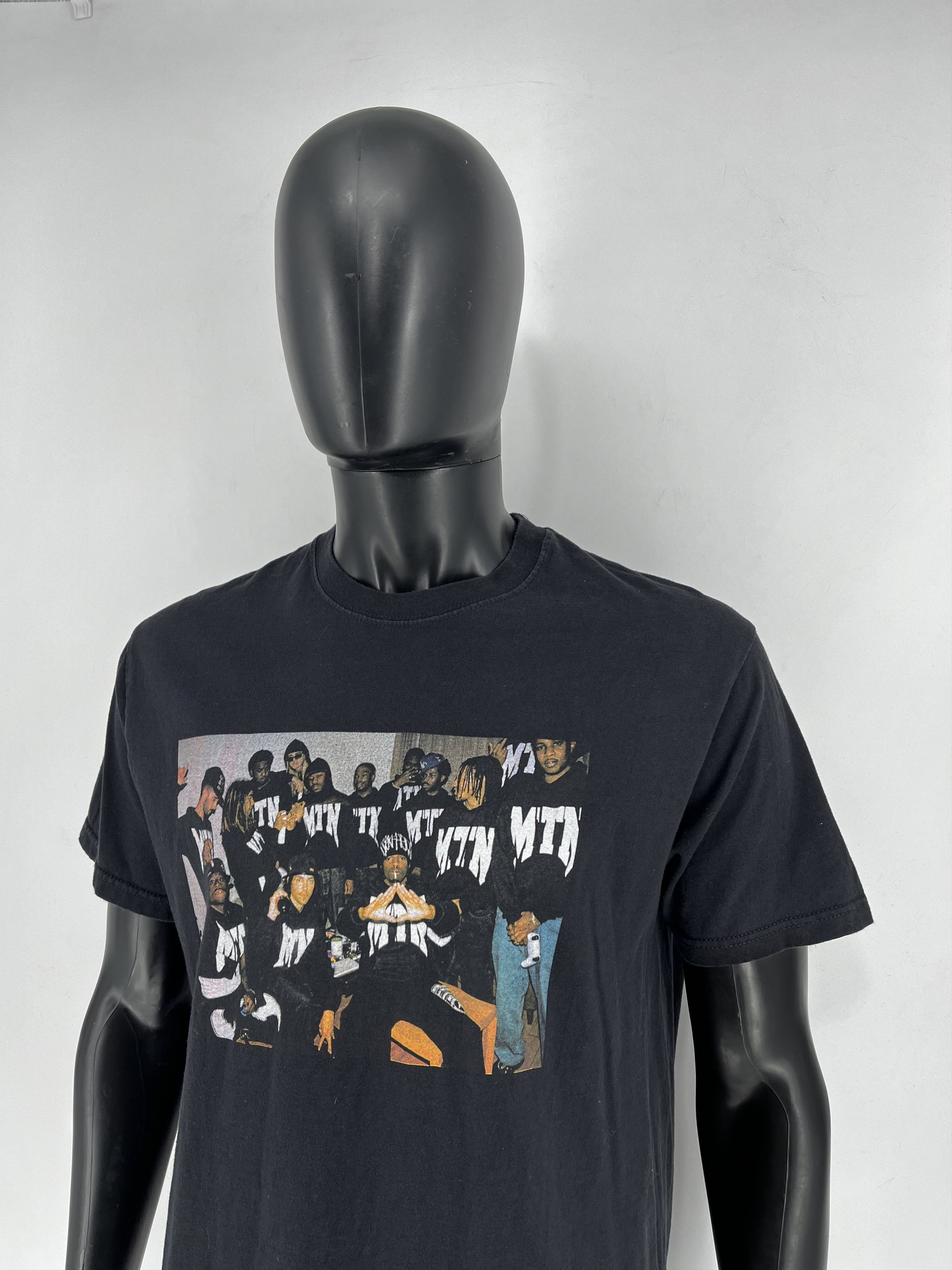 Band Tees × Rap Tees × Vintage Vintage Y2K Art Tshirt Rap Tee Band tee Streetwear Style Size US M / EU 48-50 / 2 - 8 Thumbnail