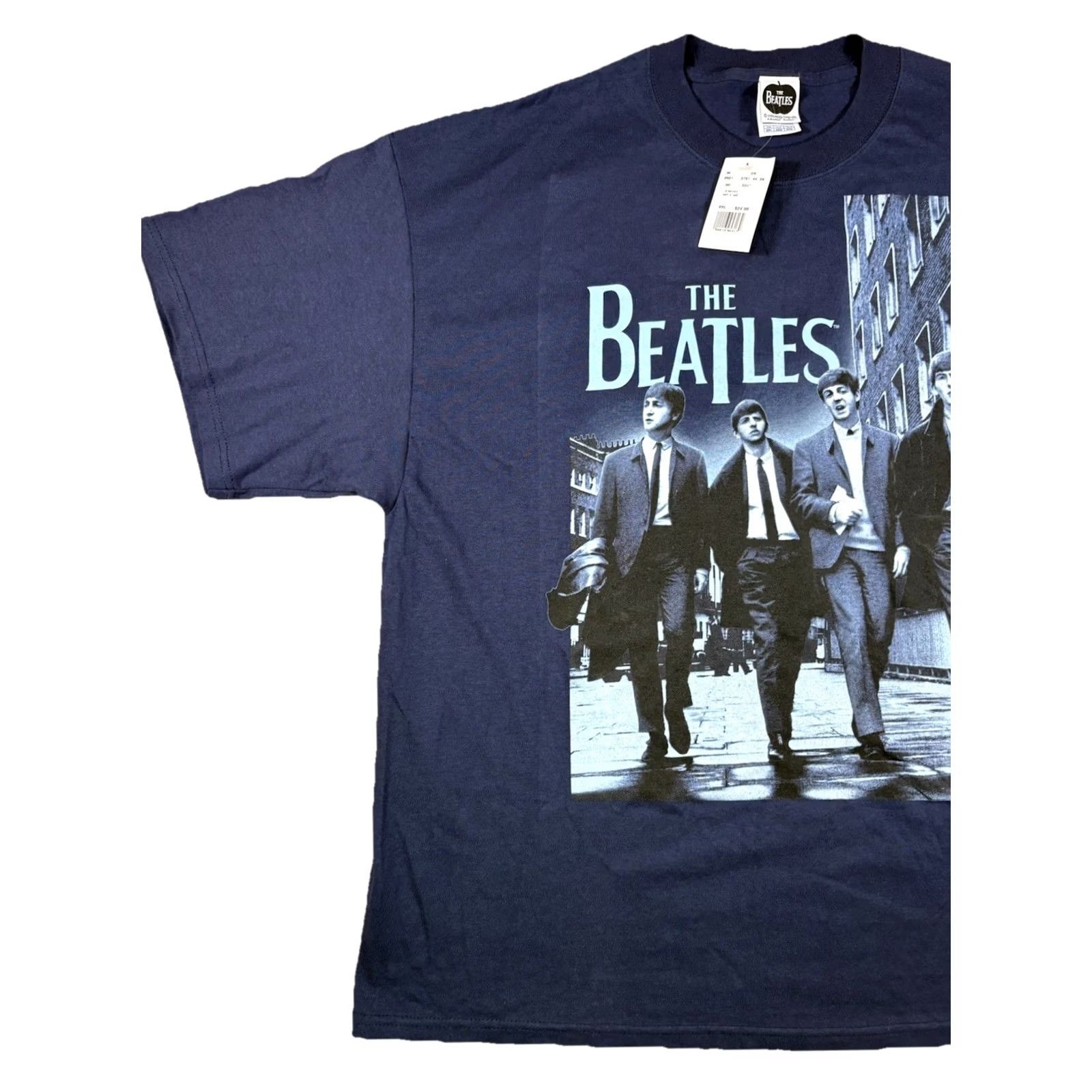 Apple VINTAGE The Beatles Short Sleeve Graphic Tee Men 2XL Blue 2006 Y2K Apple Corps. Ltd. Shirts Men's Graphic Tee 2XL Mens Size US 39 - 2 Thumbnail