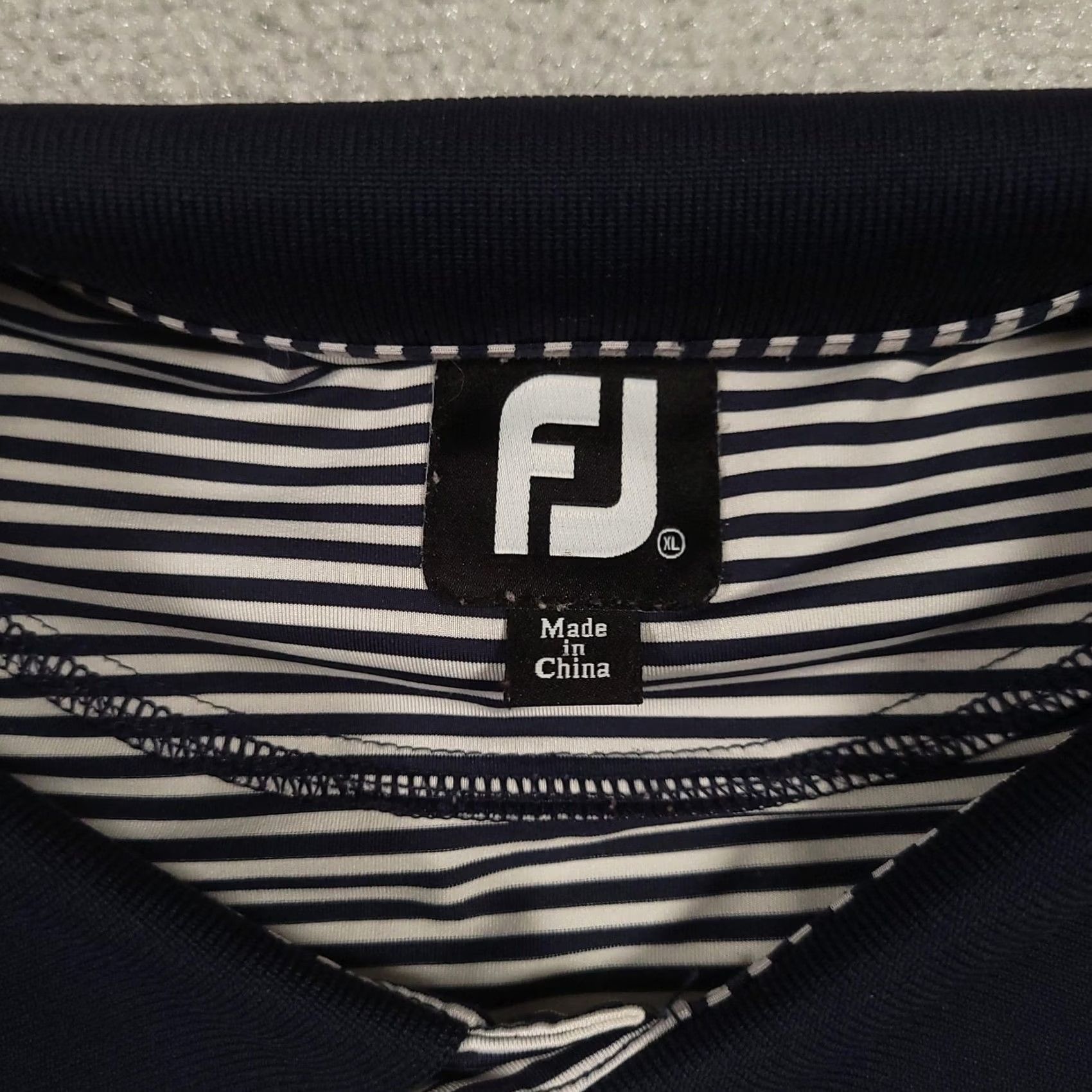 Footjoy FootJoy Polo Shirt Mens XL Striped Navy White Golf Performance Lightweight Size US XL / EU 56 / 4 - 4 Thumbnail
