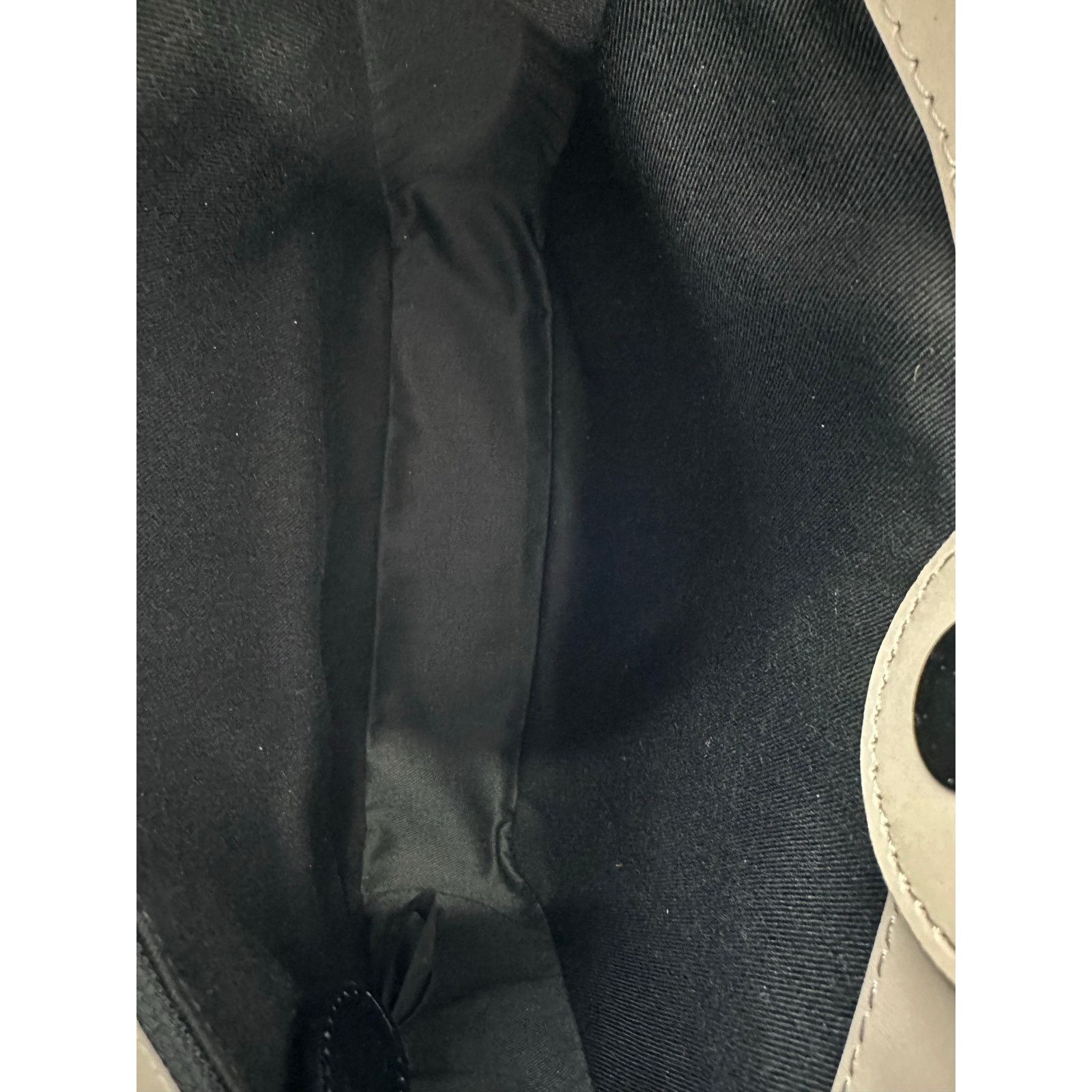 Rebecca Minkoff NWT REBECCA MINKOFF Jody Leather Feed Bag w/Dust Bag Size ONE SIZE - 8 Thumbnail
