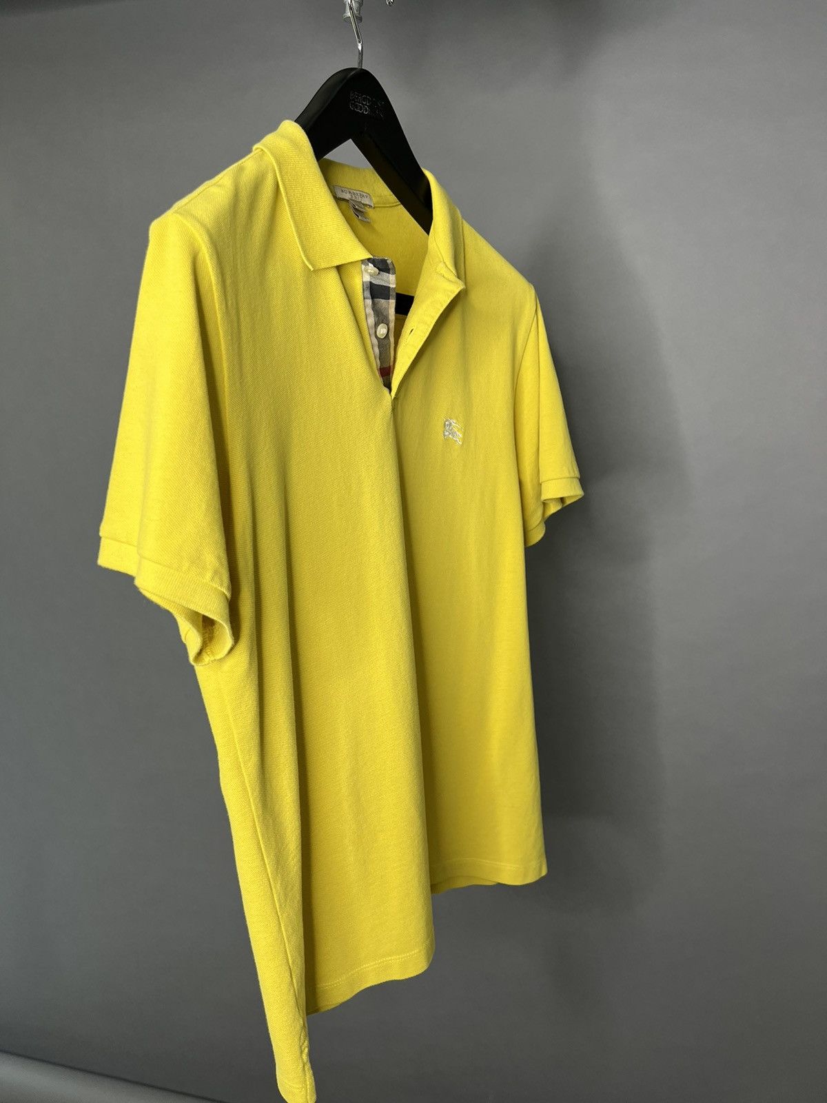 Burberry polo