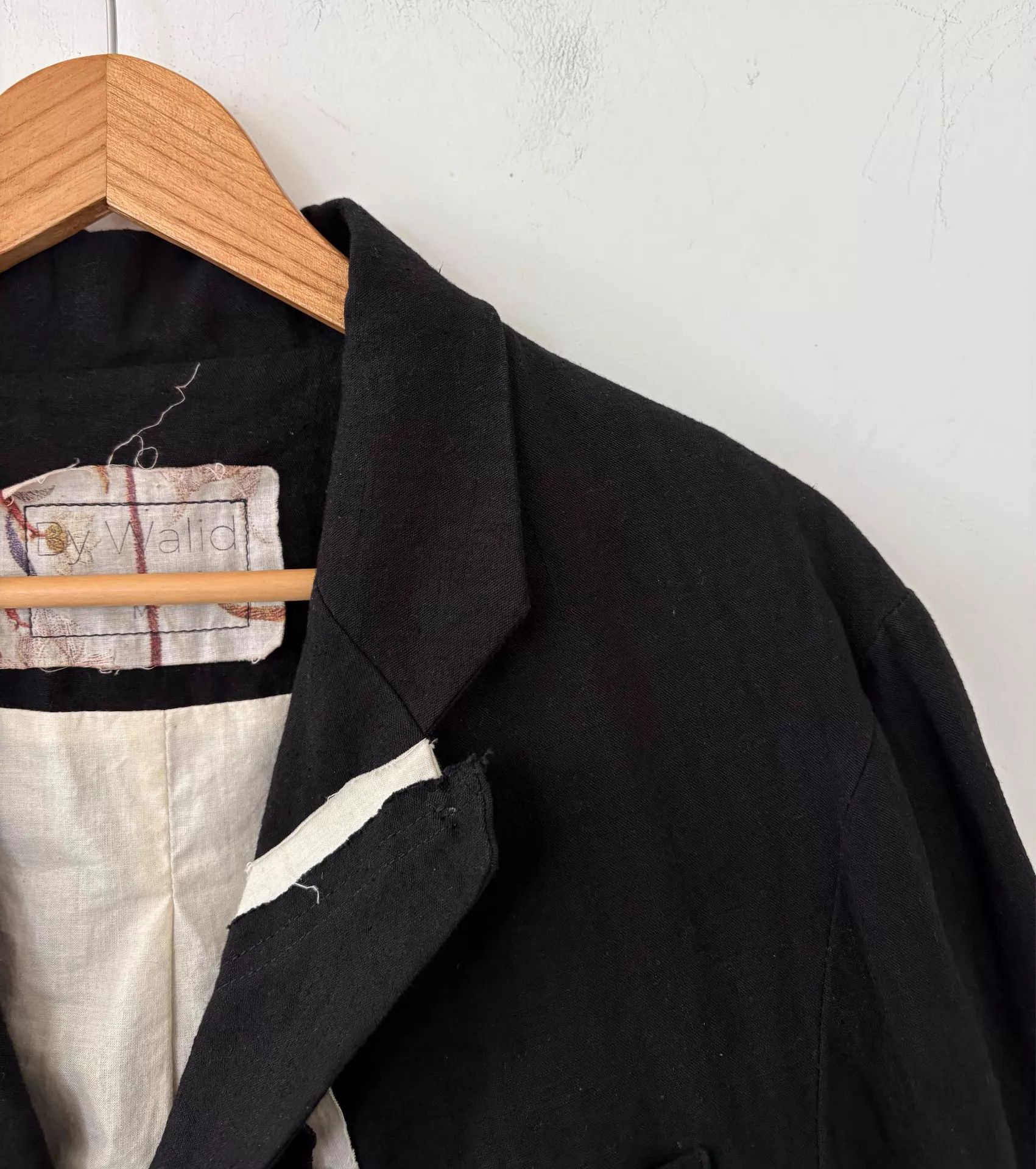 By Walid By Walid Men's Black Linen Cracked Panel Blazer Size US M / EU 48-50 / 2 - 3 Thumbnail
