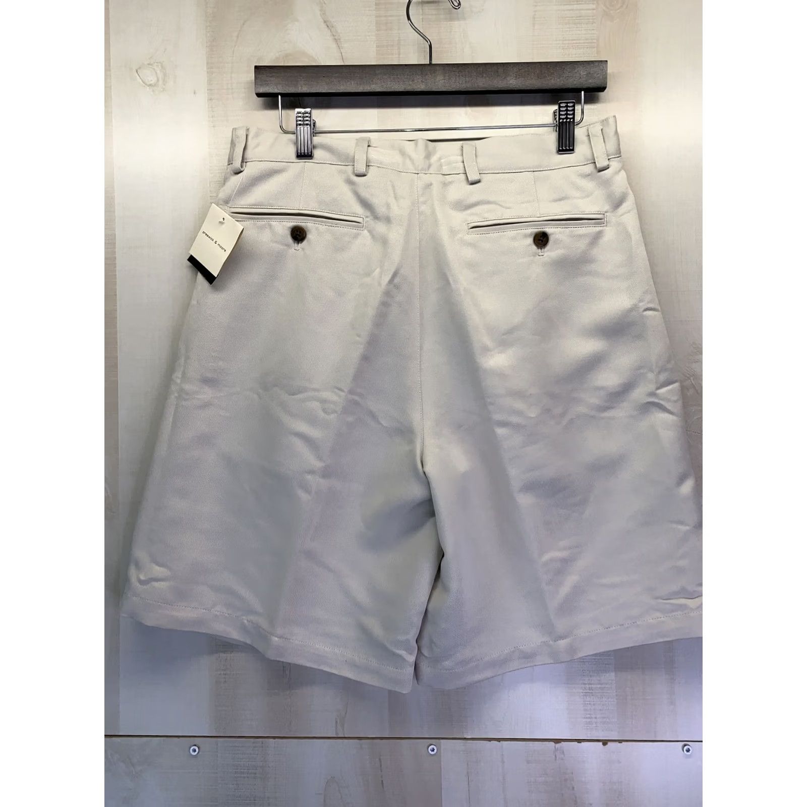MooRER Prewick & Moore Men’s SZ 32x9 Pleated Front Shorts Stone Color NWT-4252 Bermuda Casual Summer 32 Mens Stone Color Shorts Size US 32 / EU 48 - 7 Thumbnail
