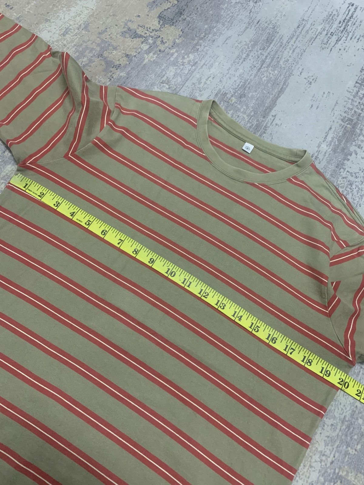 Japanese Brand UNIQLO Striped Longsleeve Tee Japanese Minimal Streetwear Size US M / EU 48-50 / 2 - 7 Thumbnail