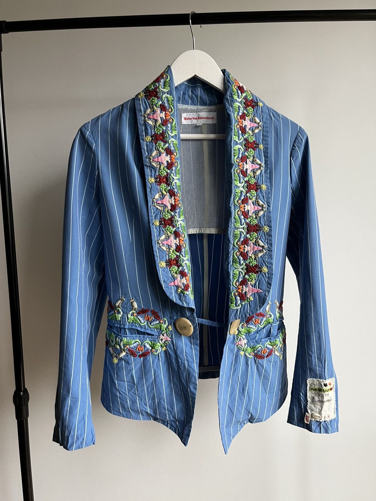 Walter Van Beirendonck Walter van Beirendonck SS06 runway embroidered folk blazer Size M / US 6-8 / IT 42-44 - 2 Thumbnail