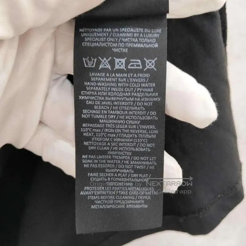 Balmain Balmain Women's Black Cotton Short Sleeve T-Shirt . Size S / US 4 / IT 40 - 5 Thumbnail