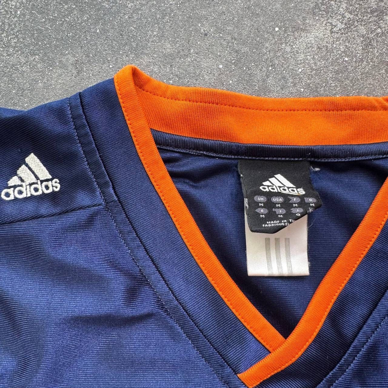 Adidas × Vintage Adidas 00’s Vintage Retro Basketball Jersey Size US M / EU 48-50 / 2 - 10 Thumbnail