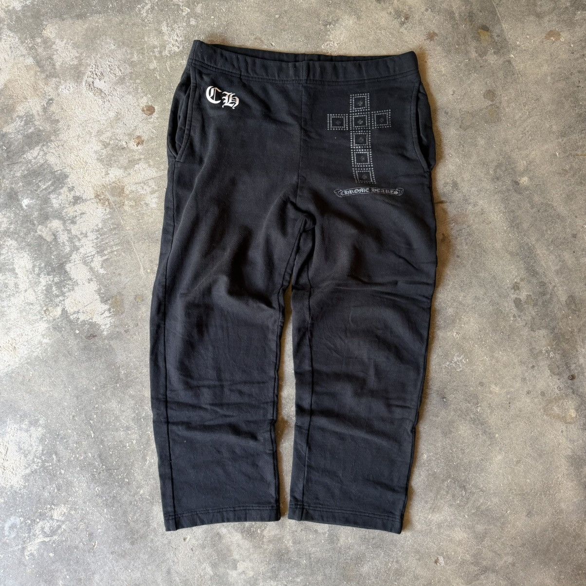 Chrome Hearts Rare 🔥Chrome hearts sweat pants Size US 31 - 3 Thumbnail