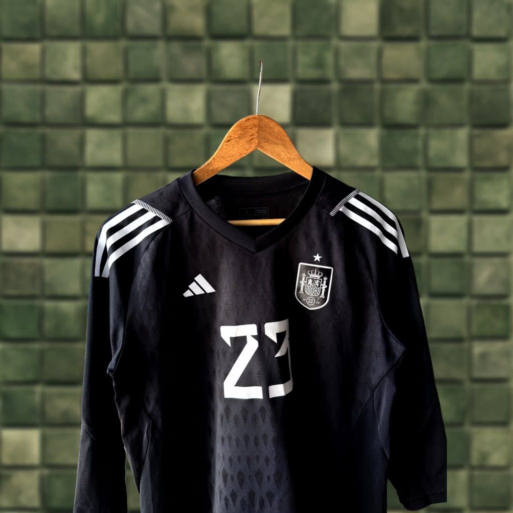 Adidas ADIDAS Spain Goalkeeper Jersey Long Sleeve Women’s Football Shirt Match Issue Sz L Black Size L / US 10 / IT 46 - 1 Thumbnail
