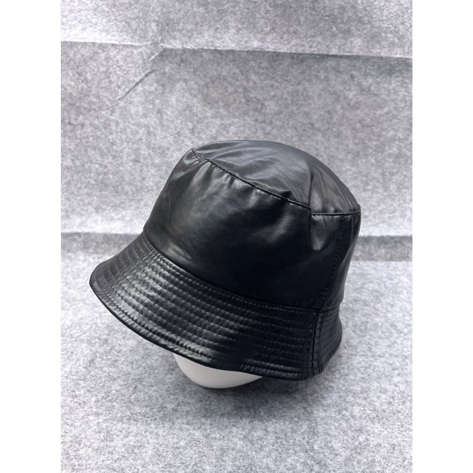 Vintage Momentum Brands Bucket Hat Unisex Adults One Size Black PU Blend Leather Hat Size ONE SIZE - 4 Thumbnail
