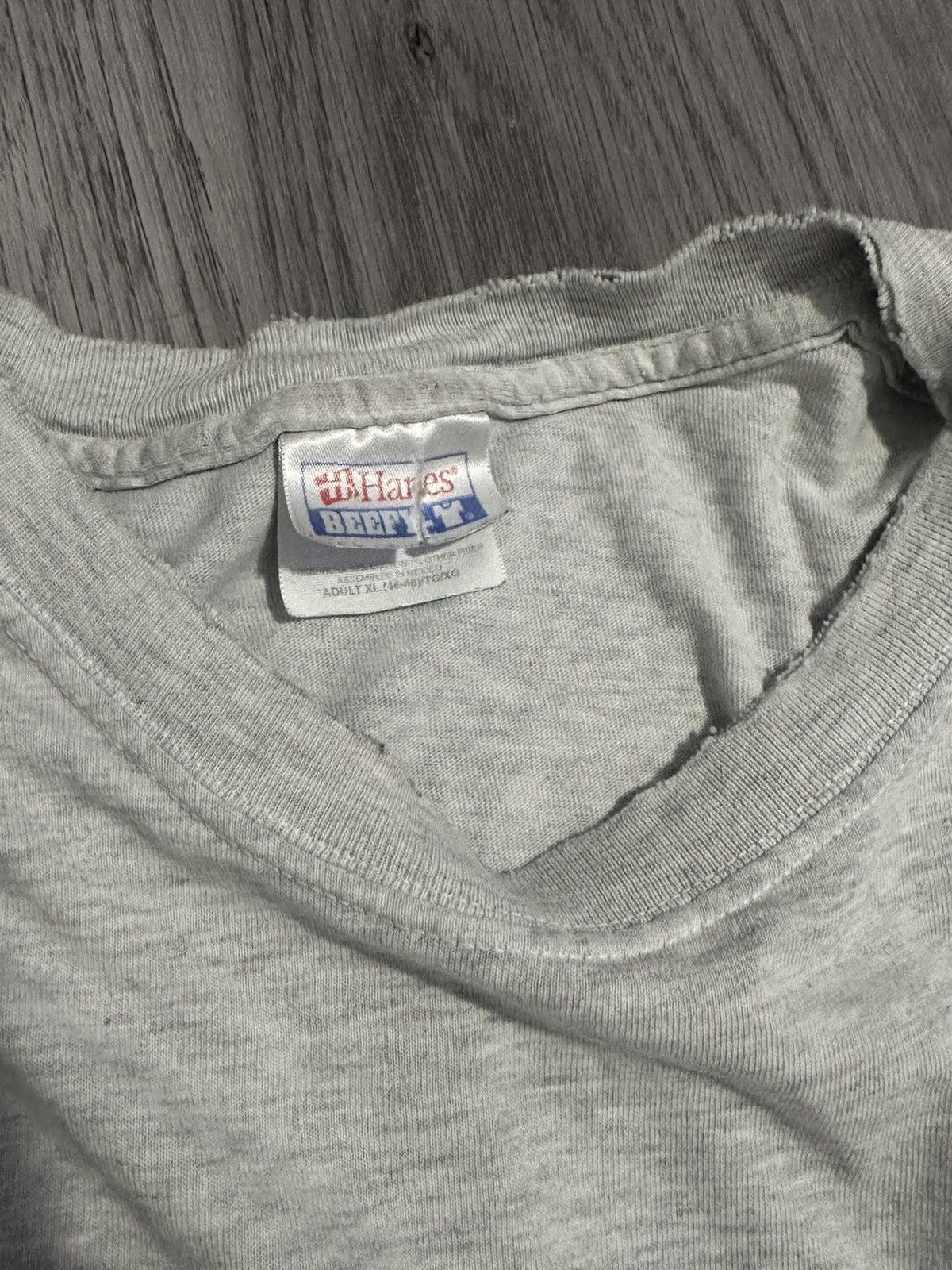 Hanes × Vintage vintage cropped auto service shirt Size US L / EU 52-54 / 3 - 3 Thumbnail