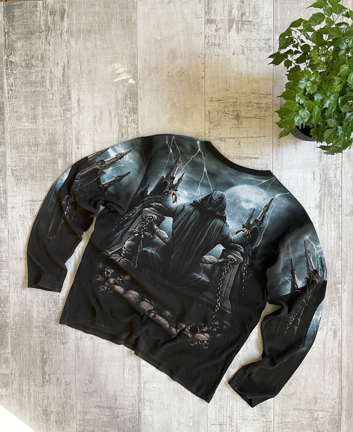 Vintage Y2K Vintage Skull Printed Over Longsleeve Rare Size US L / EU 52-54 / 3 - 2 Thumbnail