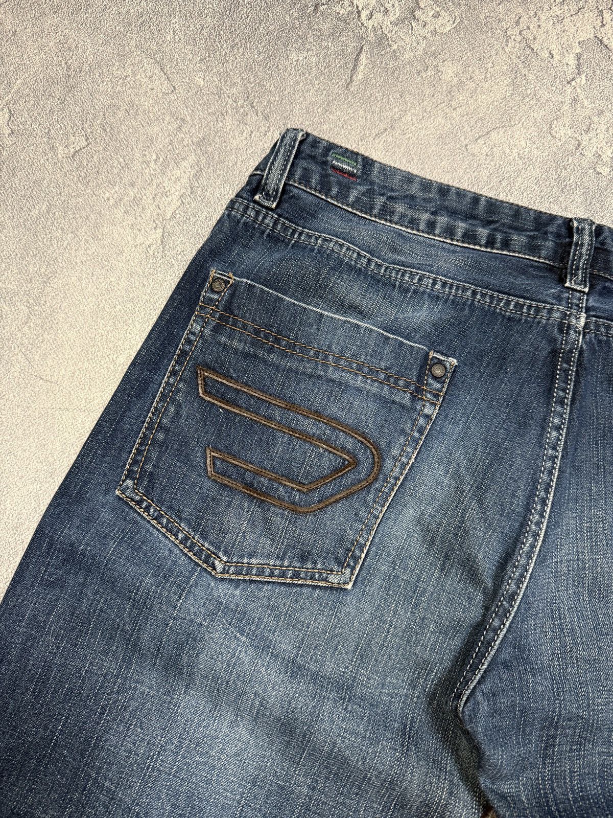 Diesel Y2K Vintage Diesel Jeans Big D Logo Distressed Baggy japan Size US 34 / EU 50 - 12 Thumbnail